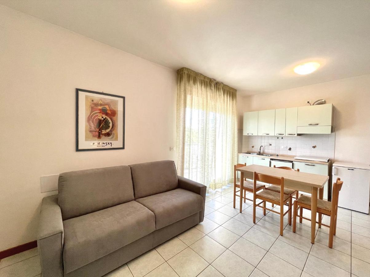 Palazzo Masotto - Carraro Immobiliare Jesolo - Family Apartments Exterior foto